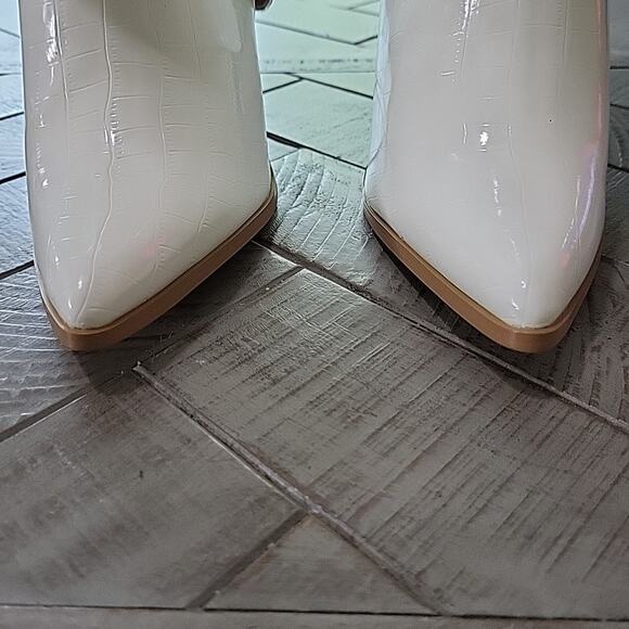 Lauren Lorraine Hana Cowboy Boots Womens White Rhinestone Stiletto Heel - Picture 9 of 12